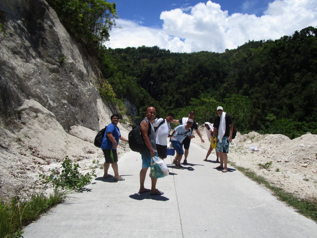 slope road going to tumalog falls